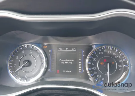 2015 Chrysler 200 Limited z USA, uszkodzony, nr VIN 1C3CCCAB8FN534790